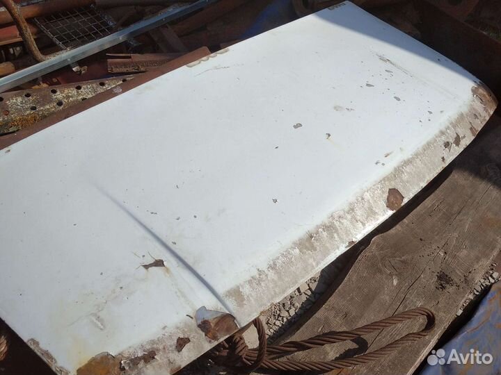 Капот на газель старого образца