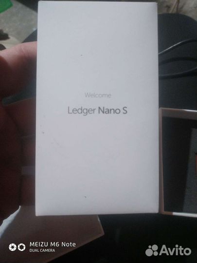 Ledger Nano S Криптокошелёк