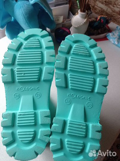 Резиновые сапоги