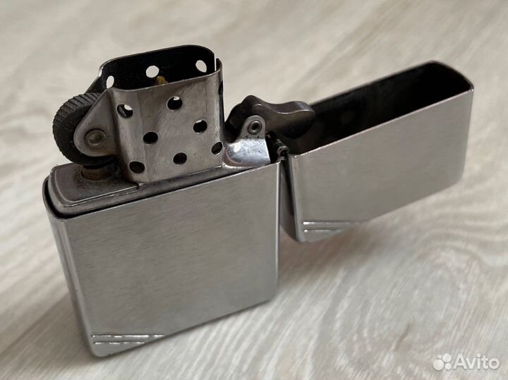Зажигалка 230 Zippo Vintage w/Slashes Оригинал