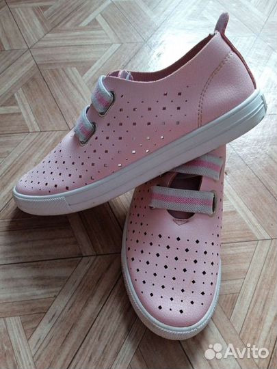 Слипоны для девочки