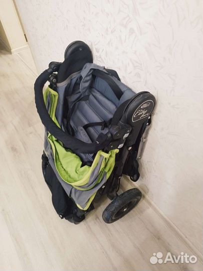 Прогулочная коляска baby jogger city mini gt