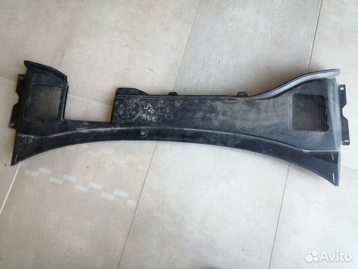 Жабо на Volvo S 60