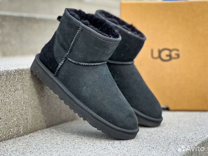 UGG Classic Mini Boot II Black