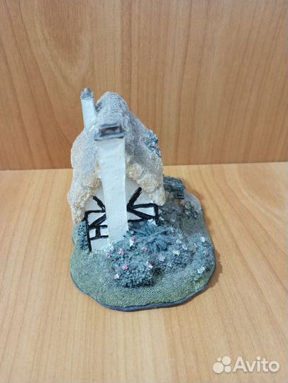 Статуэтка Английский домик