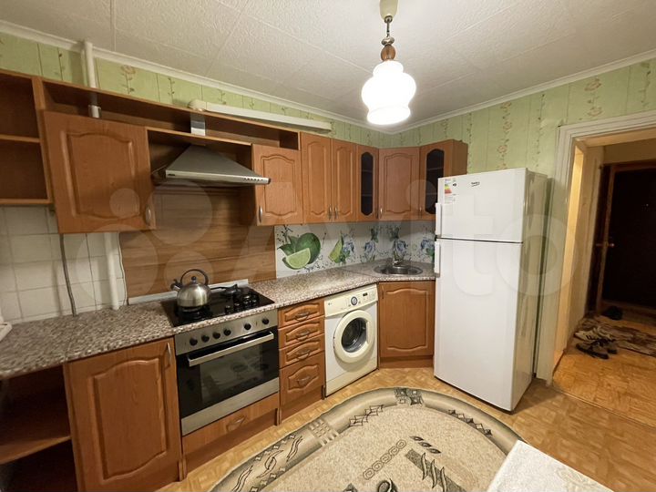 2-к. квартира, 54 м², 3/9 эт.