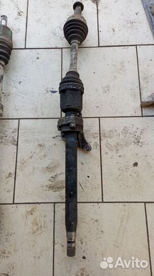 Привод передний правый opel insignia 2.0d АКПП