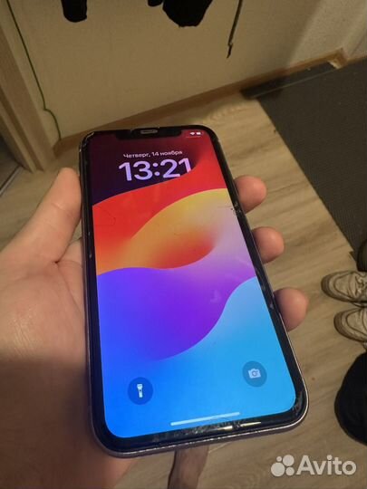 iPhone 11, 64 ГБ