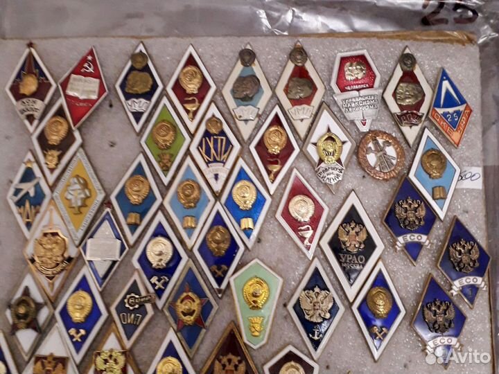 Значки ромбики вузов, медицина, олимпиада 80