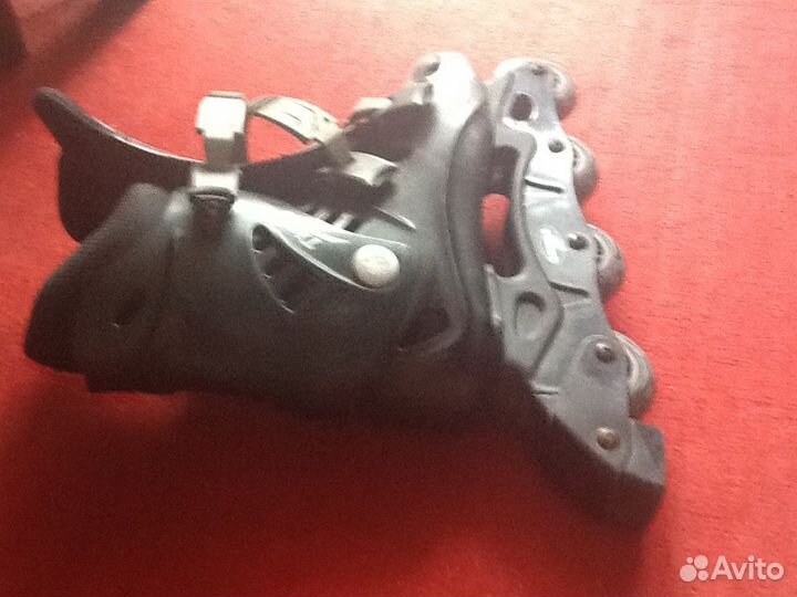 Коньки роликовые