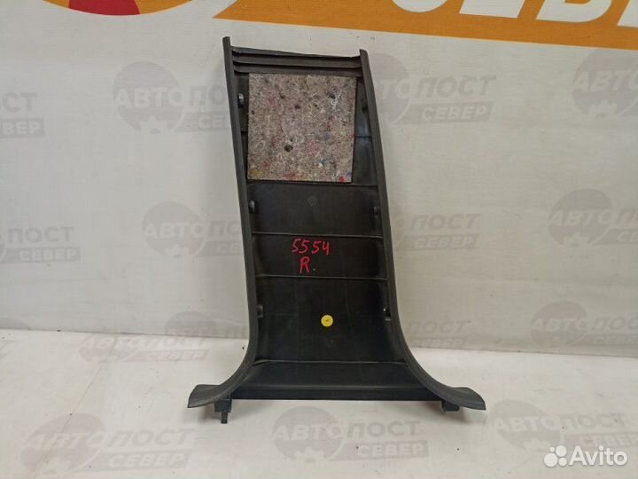 Обшивка стойки правая Audi A6 C6 BDW 2006