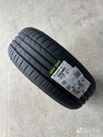 Westlake Zuper Eco Z-107 215/50 R17 95W