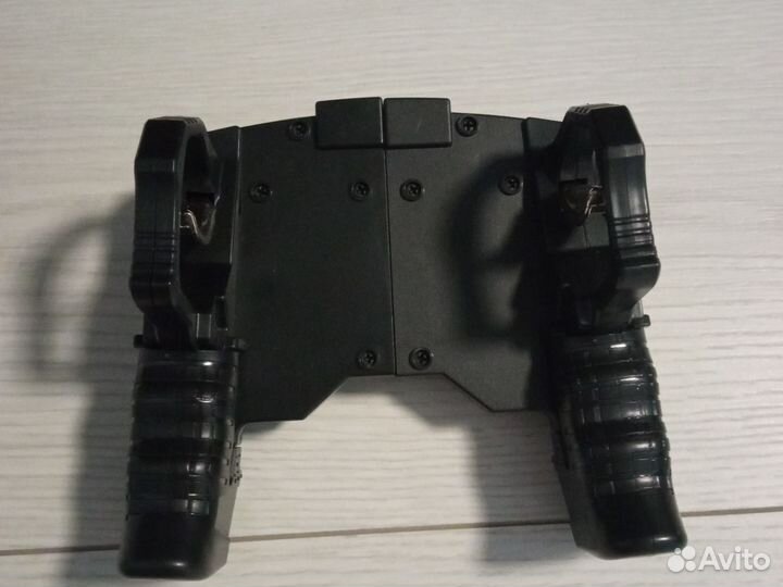 Продаю триггеры для телефона и игр