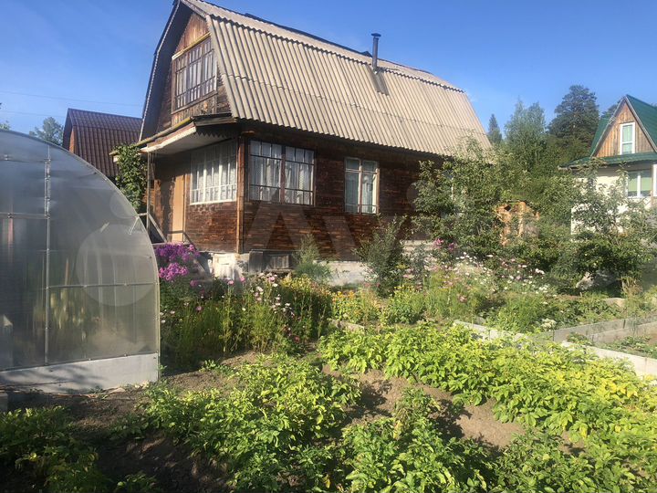 Дача 30 м² на участке 6 сот.