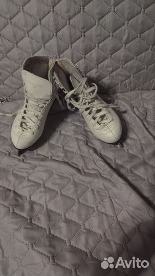 Коньки фигурные 29