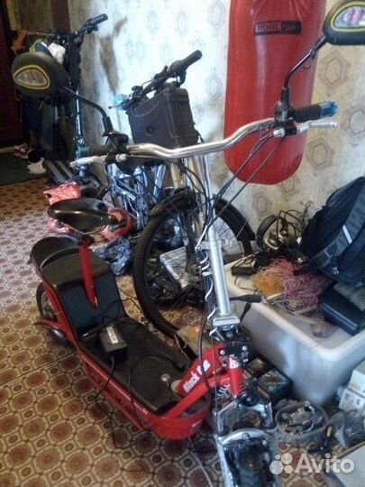 Электросамокат Black One