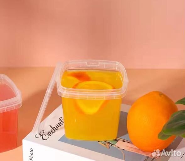 Ведро пластиковое с крышкой