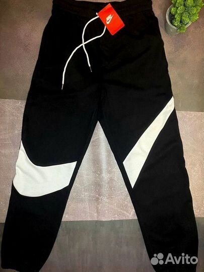Штаны Nike Big Swoosh