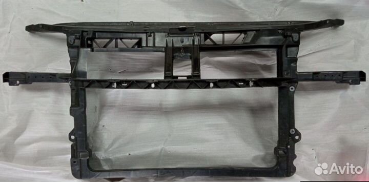 Панель передняя VW polo