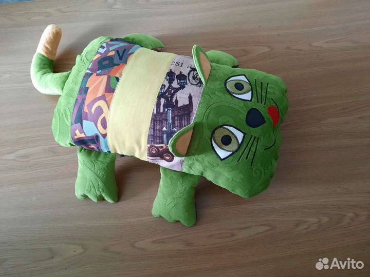 Подушки декоративные на диван