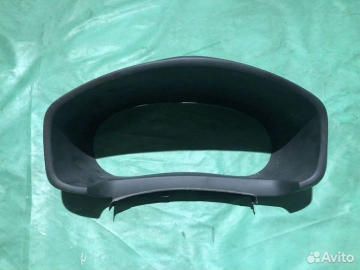 Козырек приборной панели Renault Logan 2