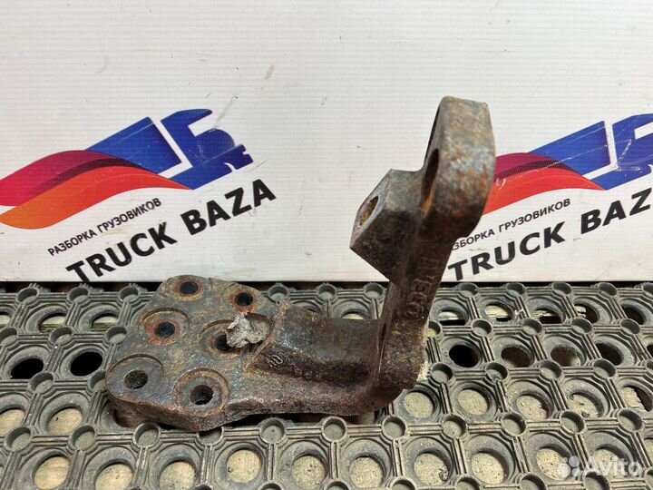 Кронштейн реактивной тяги Iveco Stralis