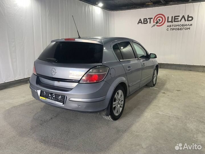 Opel Astra 1.6 МТ, 2008, 208 000 км