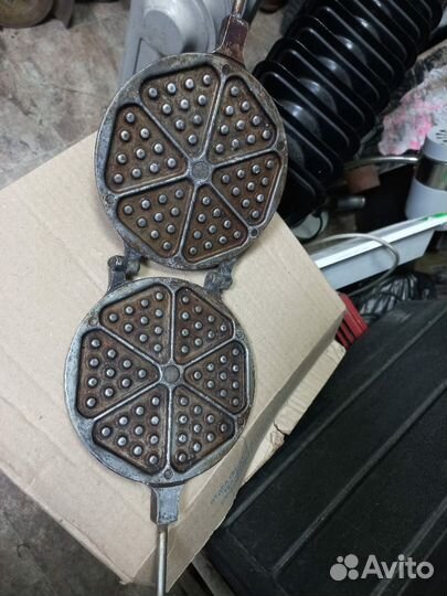 Вафельницы СССР, орешница форма Есть разные