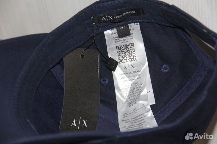 Стильные кепки Армани Эксчендж