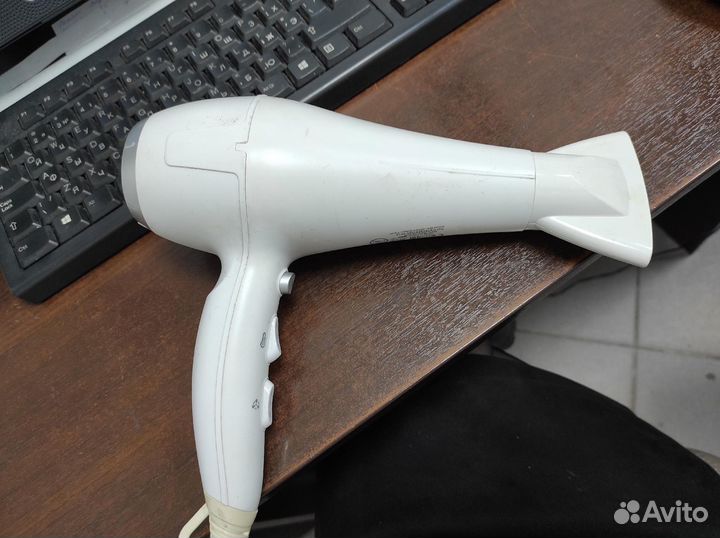 Фен Rowenta CV7825F0