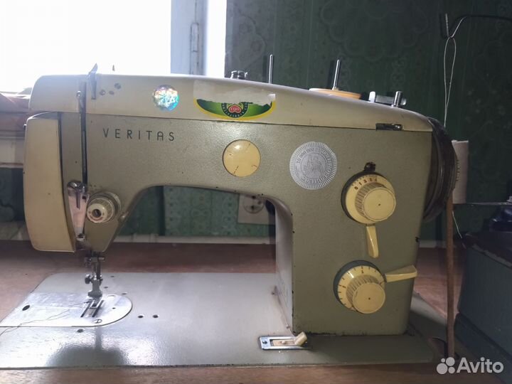 Швейная машинка veritas
