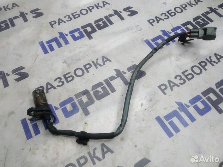 Датчик положения коленвала Toyota Noah AZR60