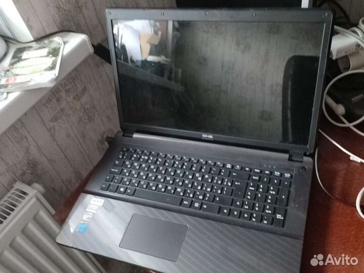 Ноутбук dns w670sfq