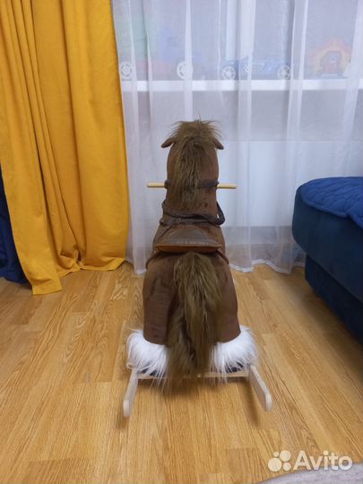 Детская качалка лошадь