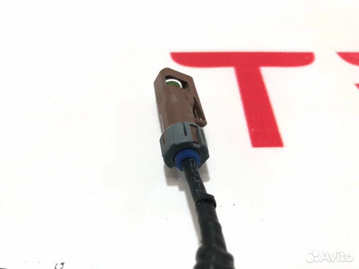Разъем (фишка) проводки Tesla Model X 2019