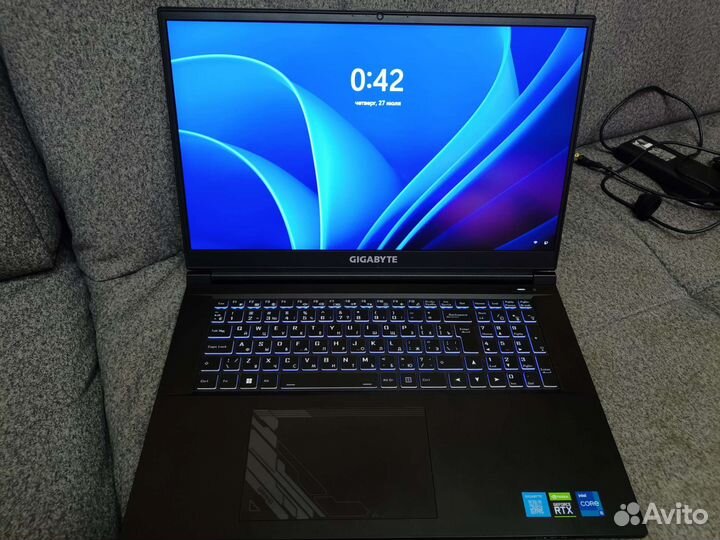 Игровой ноутбук 17.3 дюйма Gigabyte G7