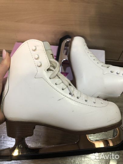 Коньки фигурный Graf Topas 32 размер