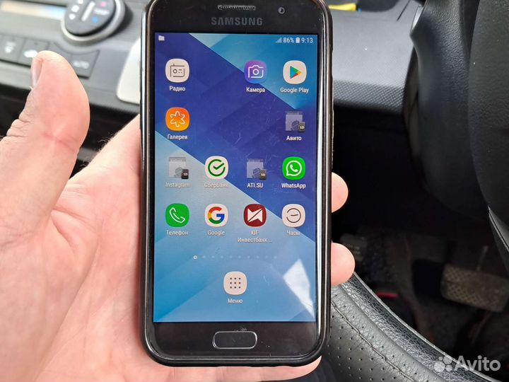 Телефон Samsung galaxy a3 2017