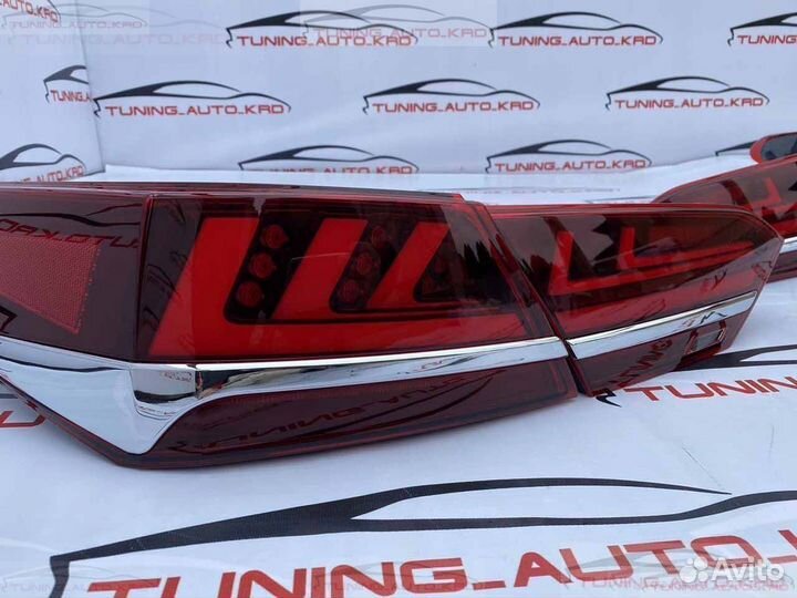 Фонари задние стопы Toyota Camry 70 W3895