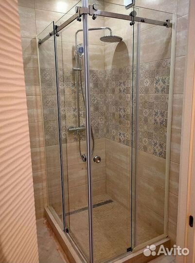 Душевая кабина из закаленного стекла