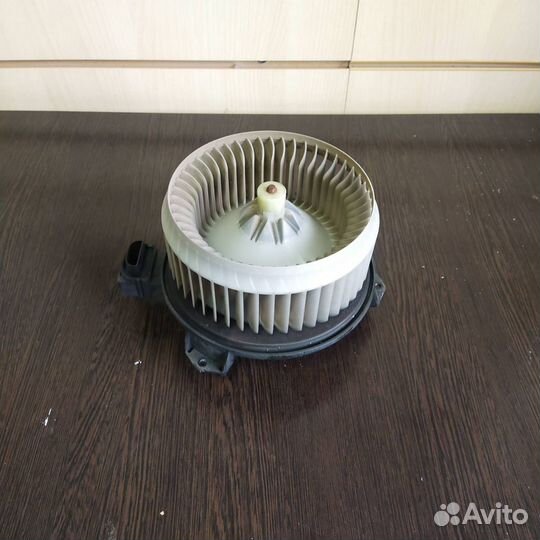 Dodge RAM мотор печки 2013-2019 моторчик отопителя