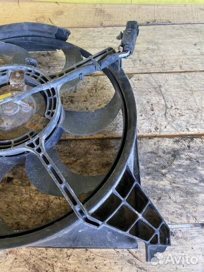 Диффузор вентилятора Hyundai Sonata