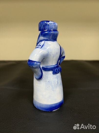 Статуэтка Гжель Постовой Регулировщик 13 см