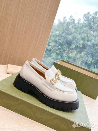 Лоферы женские Gucci