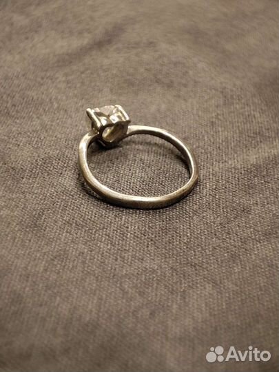 Серебряное кольцо
