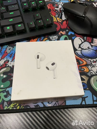Беспроводные наушники apple airpods 3