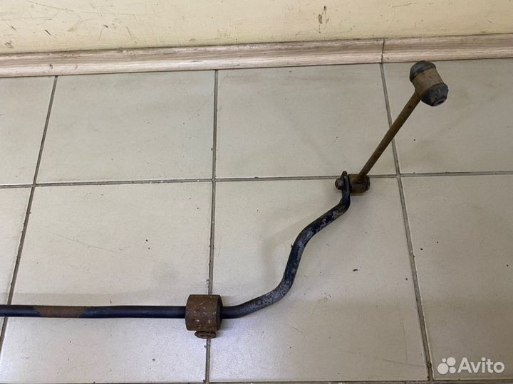 Стабилизатор бу задний Mercedes C 200 W204