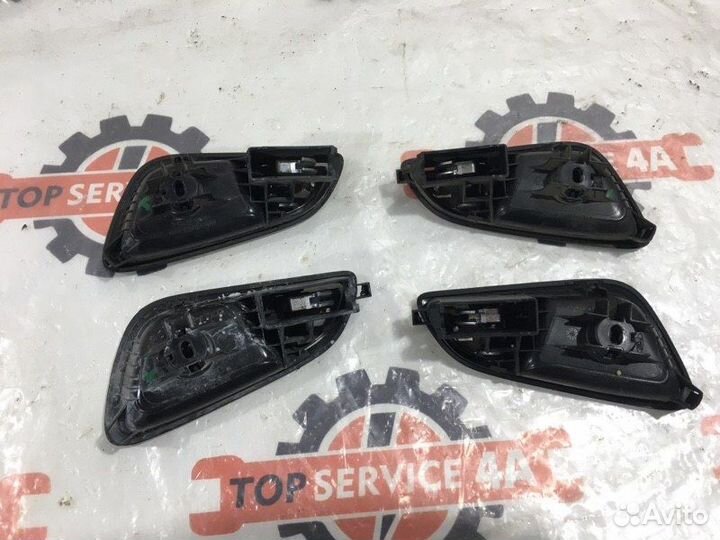 Ручки дверей внутренние Ford Focus CB8 pnda 2012