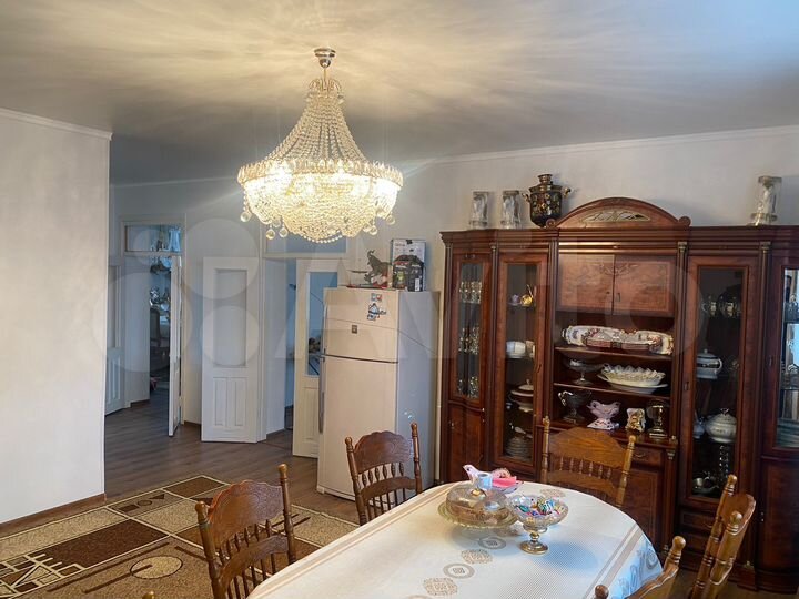 Дом 320,6 м² на участке 16 сот.