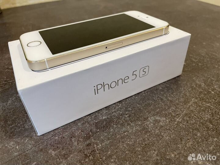 iPhone 5S, 16 ГБ